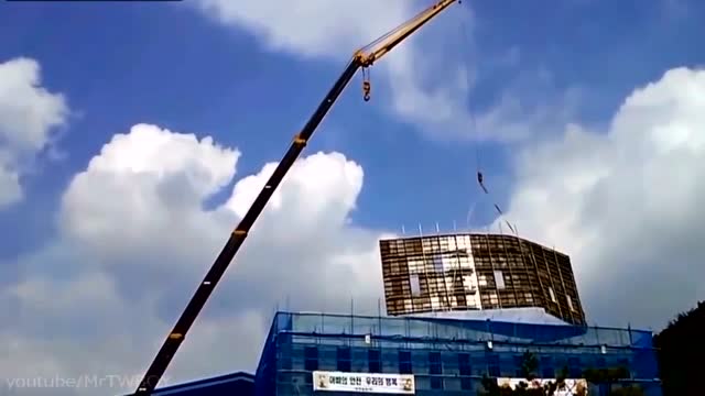 吊車事故合集，這要是沒有保險得賠死！ (157播放)