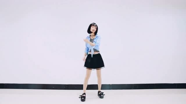 游戏美女主播，这首歌曲太好听了，妹纸萌萌哒免费观看