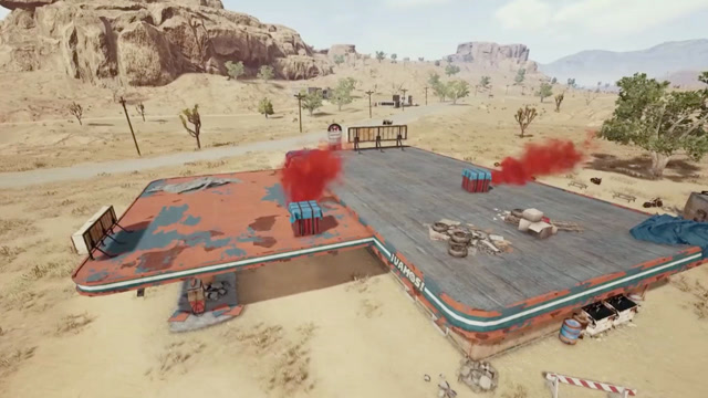 当两个空投落在屋顶，下面所有人智商-100免费观看