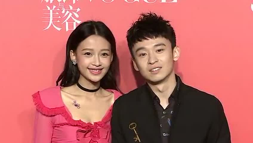 很多观众注意到了剧中帅气迷人的富二代谢宏祖,不得不说董子健的演技