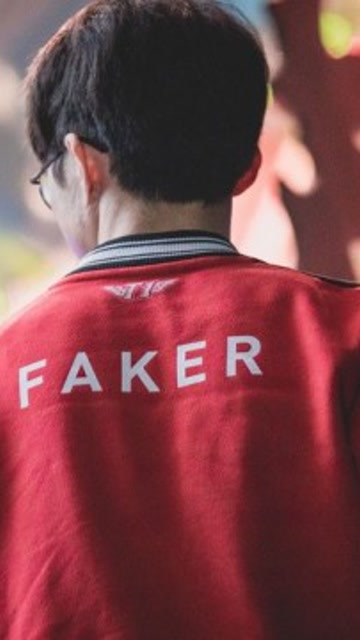 SKT除faker外全员离队免费观看