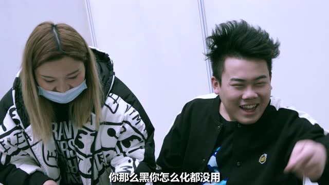 来自KPL选手化妆间的微故事，只想将最好的状态呈现给你!免费观看