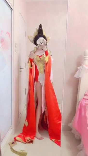 女王、御姐，萝莉、可爱，你更喜欢哪一个呢？免费观看