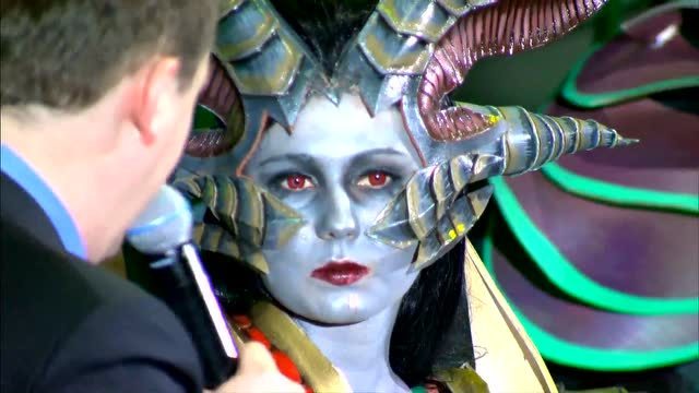 Dota2 莫斯科 震中杯决赛前Cosplay秀[2P]免费观看