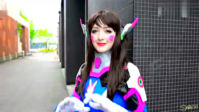 《守望先锋》CosPlay合集：法鸡神还原 天使瞎我眼！免费观看