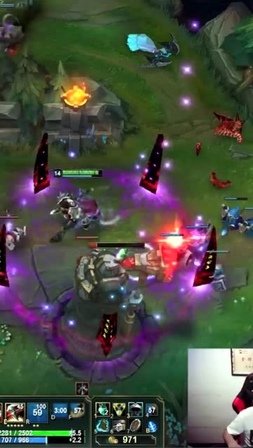 大司马玩诺手这么注意细节？让打野先上以防被小法师的大招给换了免费观看