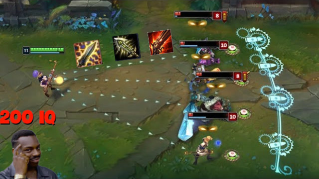 朋友问我女警能打赢狮子狗吗？我就给他看了这个视频！免费观看