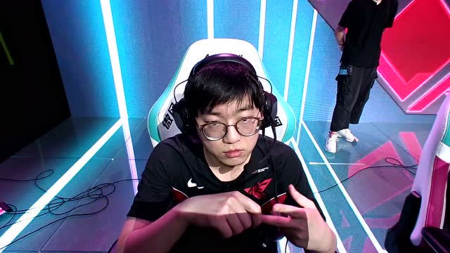 LPL夏季赛W9D6 RW vs LNG 第2场免费观看