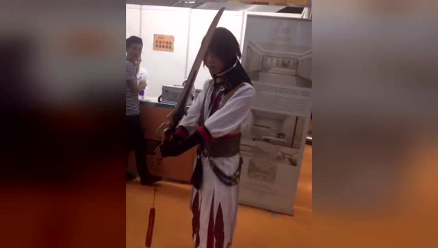 王者荣耀CJ：这些COS有你本命英雄吗？免费观看