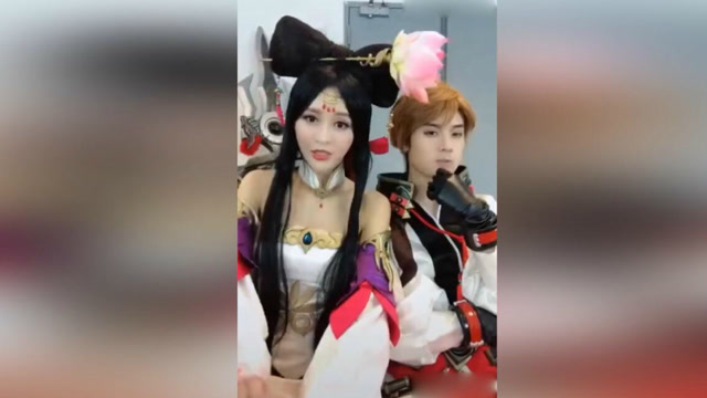 这些王者农药coser有毒哈哈。关羽和周瑜才是CP？免费观看