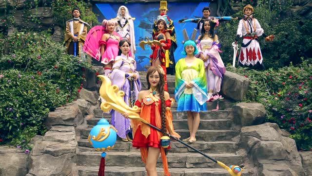 王者荣耀众多英雄齐聚宋城，为的竟然是...免费观看