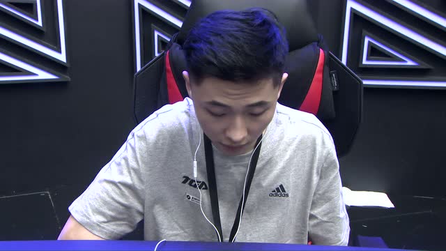 TGA大奖赛 斗鱼`小豪 VS 触手铁柱2免费观看