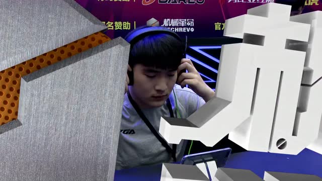 2018TGA大奖赛我好帅VS预言VS家猫VS企鹅尘梦5免费观看