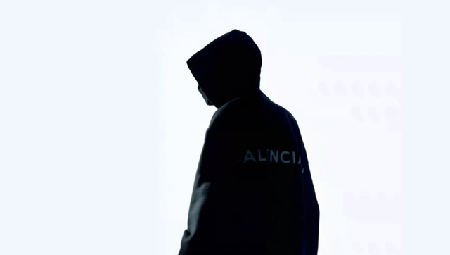 王者荣耀：斗鱼骚白326场连胜，欲申请吉尼斯，网友：肯定请演员了！免费观看