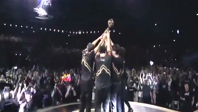 我的英雄联盟，我的lpl，我的不悔青春免费观看