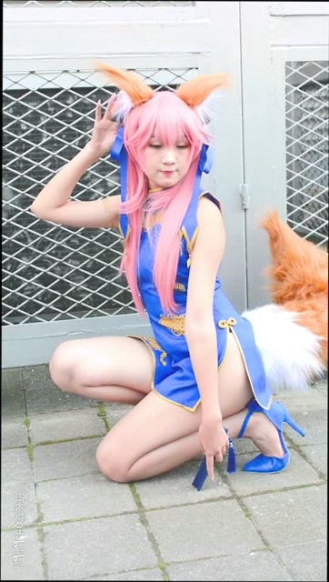 好可爱的小狐狸啊，看起来很是呆萌的样子免费观看