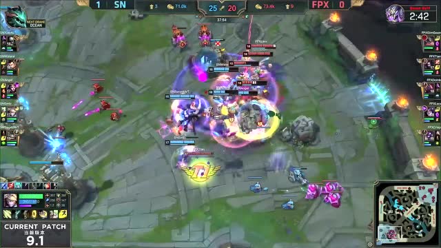 赛事速看0130:巅峰对决鏖战三局,FPX更胜一筹免费观看