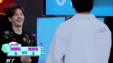 杨洋徐海乔这歌让他俩接的太逗了 何炅提醒杨洋后他的