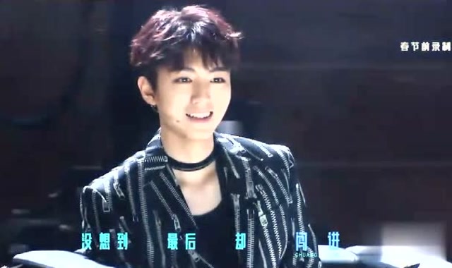 他是神曲《溯》的創作者,這次登上大舞臺證明,電音歌手也能唱