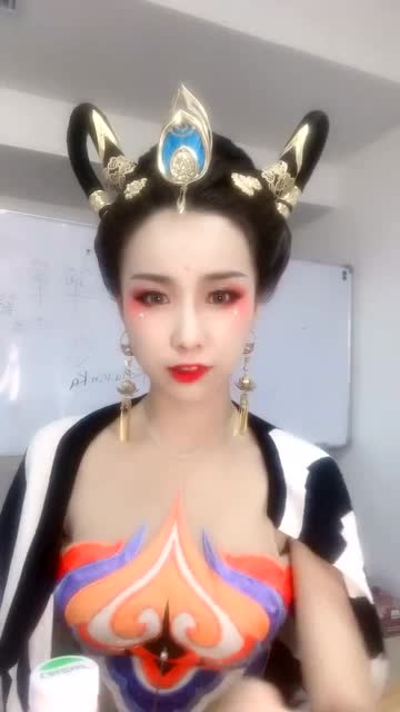 王者荣耀：杨玉环cosplay遇见飞天皮肤真的很美免费观看