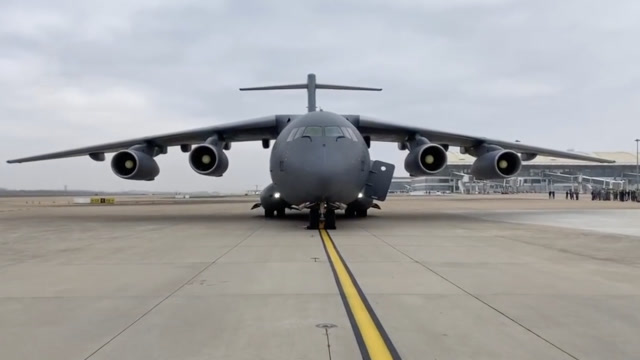 空軍運-20飛抵武漢!首次參加非戰爭軍事行動