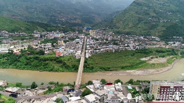 摩旅航拍贵州,六盘水市水城区都格镇,下一站水城区发耳镇