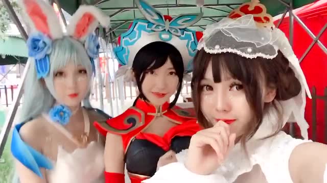 王者荣耀：cosplay小乔我抱走了，其它2位你们随意免费观看