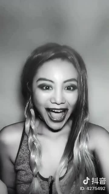 lol金克丝原型，帅爆了！免费观看