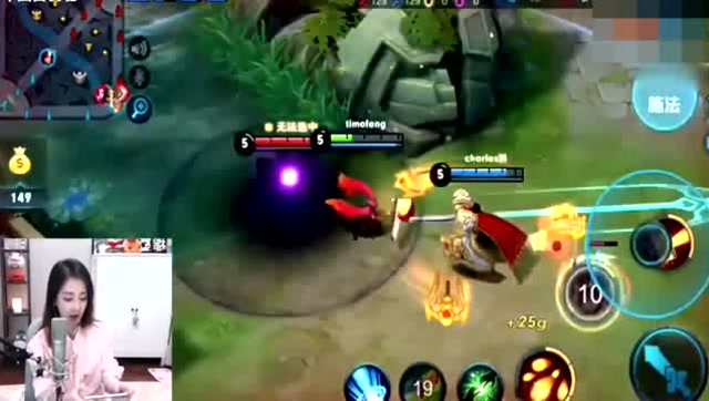 冯提莫玩王者荣耀：十个青铜菜鸟互打，粉丝大呼你还是去唱歌吧！免费观看