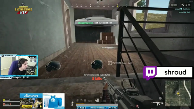 绝地求生 ：敢情你们在二楼开了杂货铺啊，摆了一地装备！免费观看