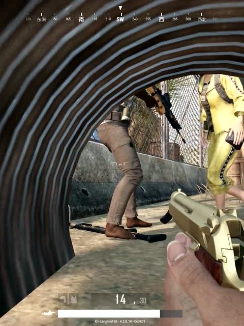 绝地求生：下水道管子等鱼免费观看