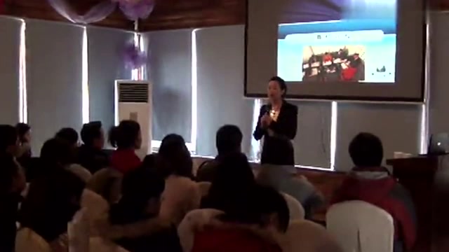 罗惠依《销售礼仪》