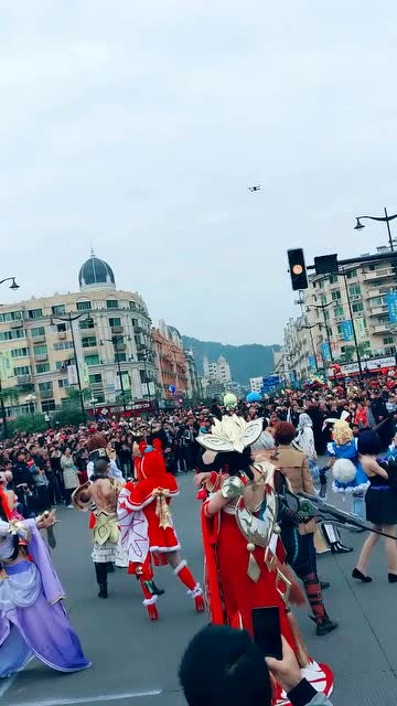 王者荣耀：现实中的王者英雄大集合免费观看