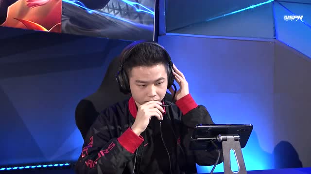 KPL2019秋季赛W8D4 AG超玩会 vs RW侠 第1场免费观看