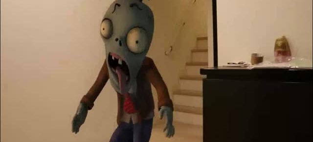 植物大战僵尸：僵尸小鬼就会吓唬人免费观看