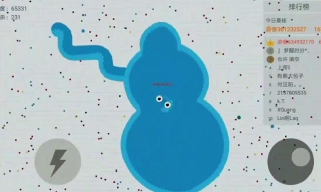 贪吃蛇大作战： 用足够多的长度，走出蓝色的葫芦娃形状！免费观看