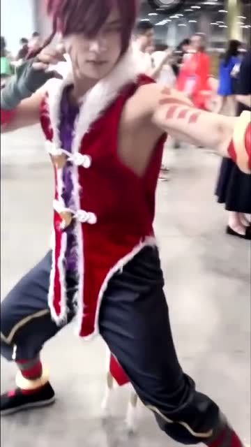 王者荣耀：帅气的裴庆虎coser免费观看