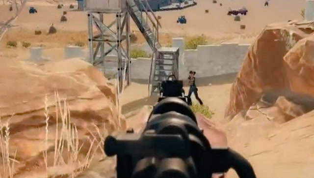 绝地求生：敌人捡了一把，全自动连发98K，这是什么鬼？免费观看