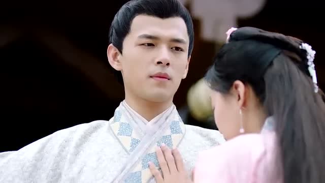 医妃难囚:冥王妃摸冥王胸肌,冥王霸气公主抱,好甜呀!