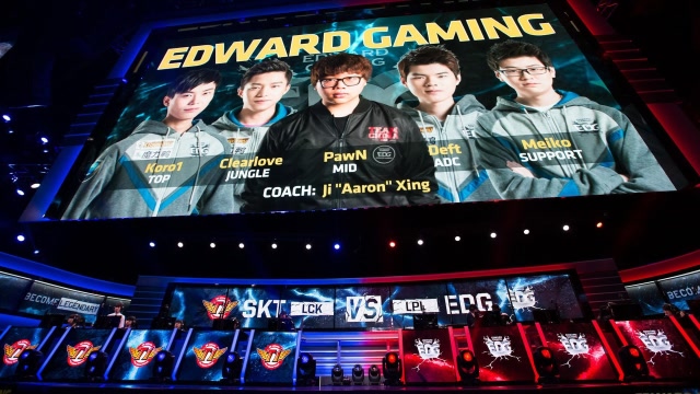 阿布复盘MSI决赛EDG vs SKT BO5免费观看