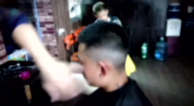 男生理过球头发型的怎么改理发师胆子有点大居然敢这么推