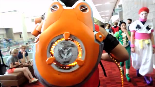 守望先锋卢西奥超神COS自带BGM 全身装备花了340小时免费观看