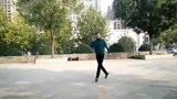 如何学鬼步舞那六个基本舞步-鬼步舞教学基础舞步
