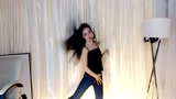 美女主播现代舞表演 身材性感 表情妩媚