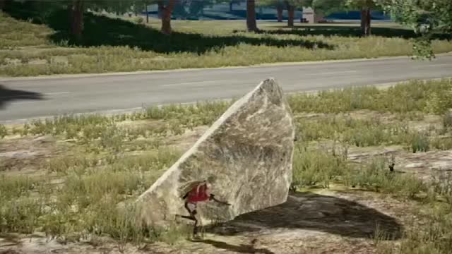 绝地求生：主播成功戏耍对手，搞得敌人东南西北都找不着！免费观看