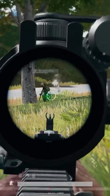 绝地求生：对面的兄弟，你的心真大，当面打绷带，当我瞎吗？免费观看