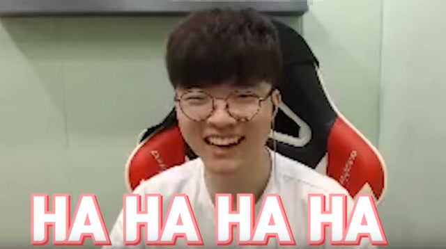 LOL：当Faker掏出VN，世界第一VN易主，Faker笑称：我跟uzi偷过师免费观看