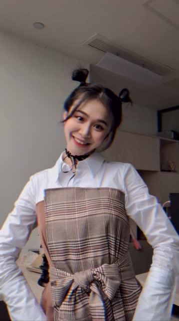 跟个风，呆阿拿仿妆公孙离免费观看