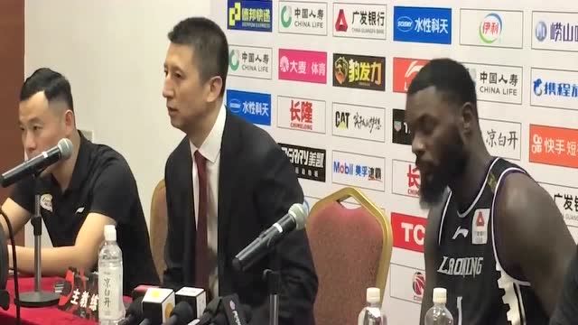郭士強賽後發佈會談叢明晨受傷 某些球員應提高自己的職業素質