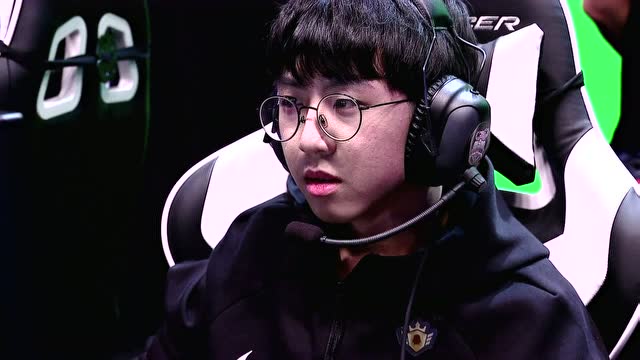 全明星：Plex无情狮子狗击败Scout加冕刺客组Solo King免费观看